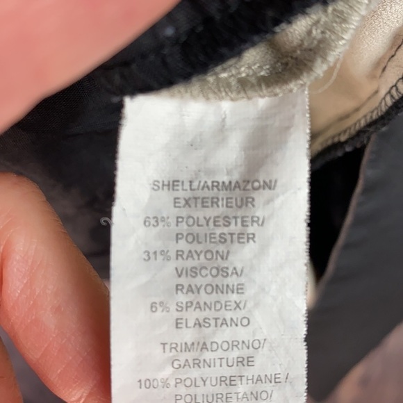 Kensie Color Block Dress Teal & Faux Leather
(Size M) - Picture 6 of 6